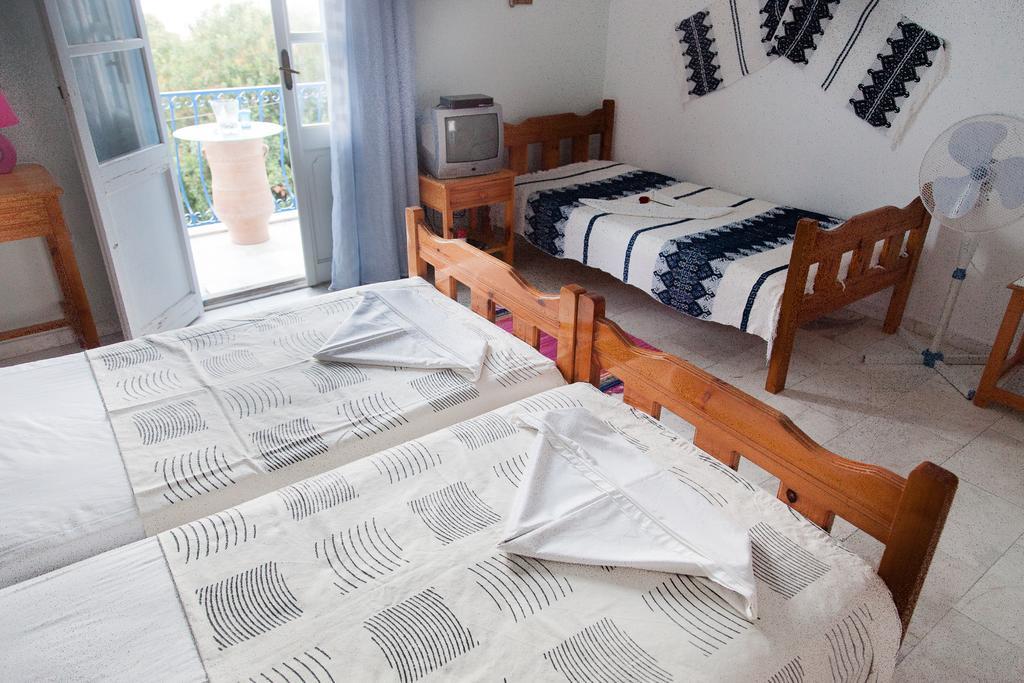 Studios Kollias Panormos  Habitación foto